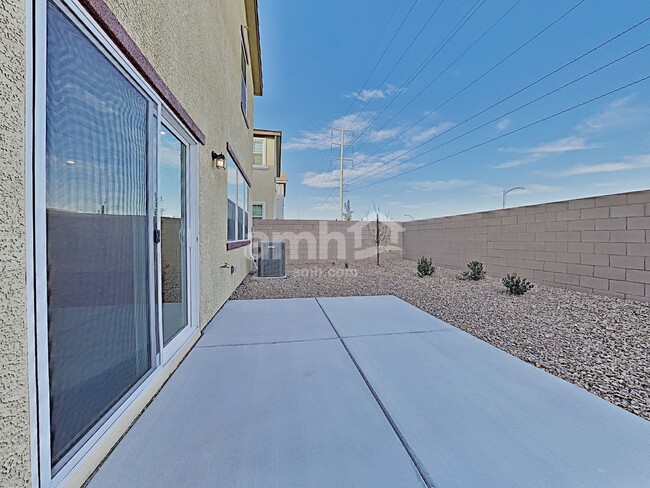 Building Photo - 8164 Inhibition Ct