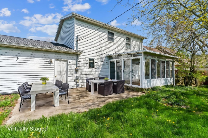 Building Photo - 2357 Amy Ave