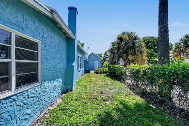 Building Photo - 3714 Morton Ave