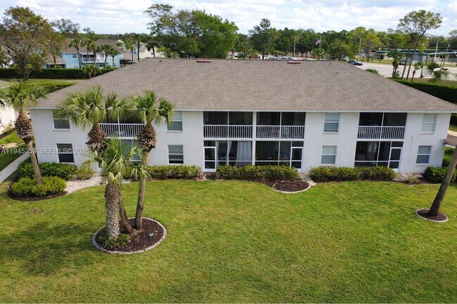 Building Photo - 1448 Churchill Cir