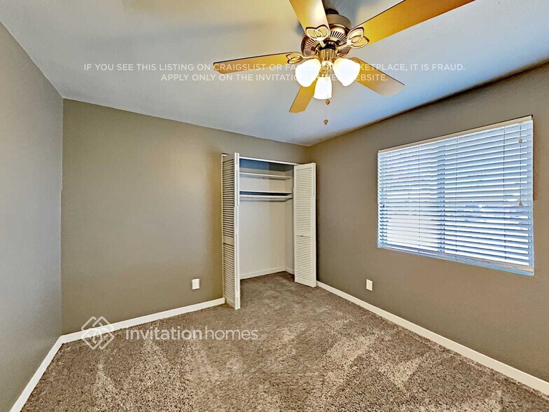 Building Photo - 3502 E Blanche Dr