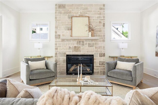 Building Photo - 48 25th St NW