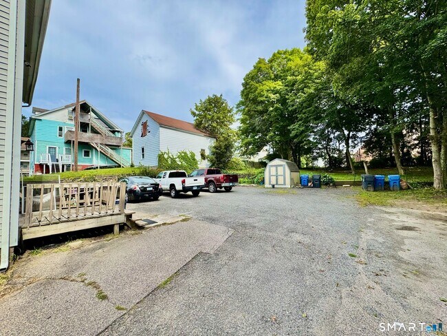 Building Photo - 43-45-45 Mathewson St