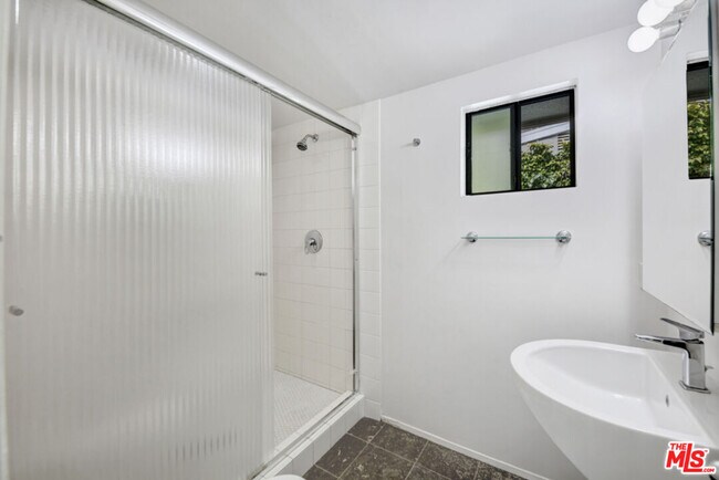 Building Photo - 30611 Las Estrellas Dr