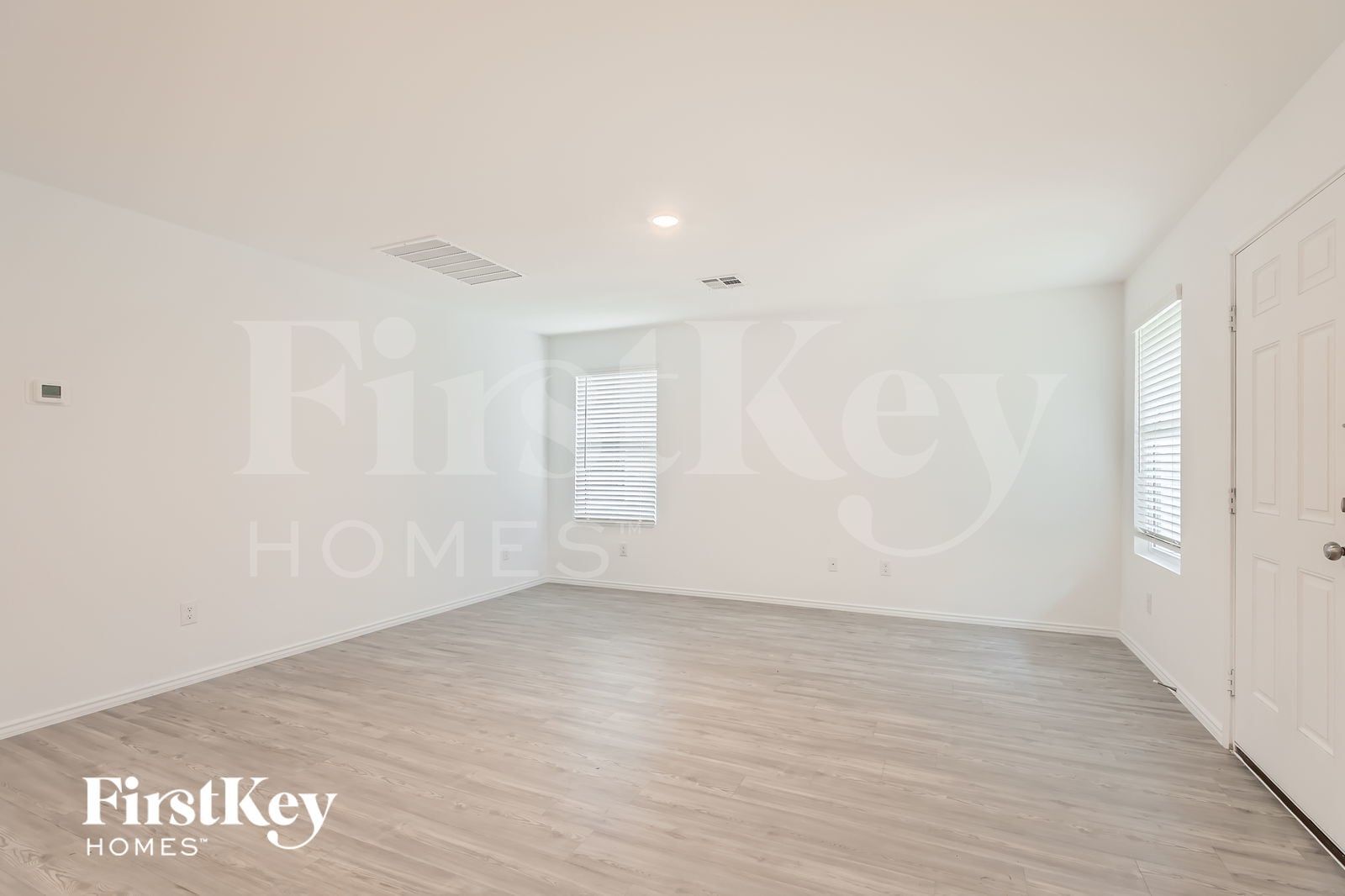 Building Photo - 1335 White Willow