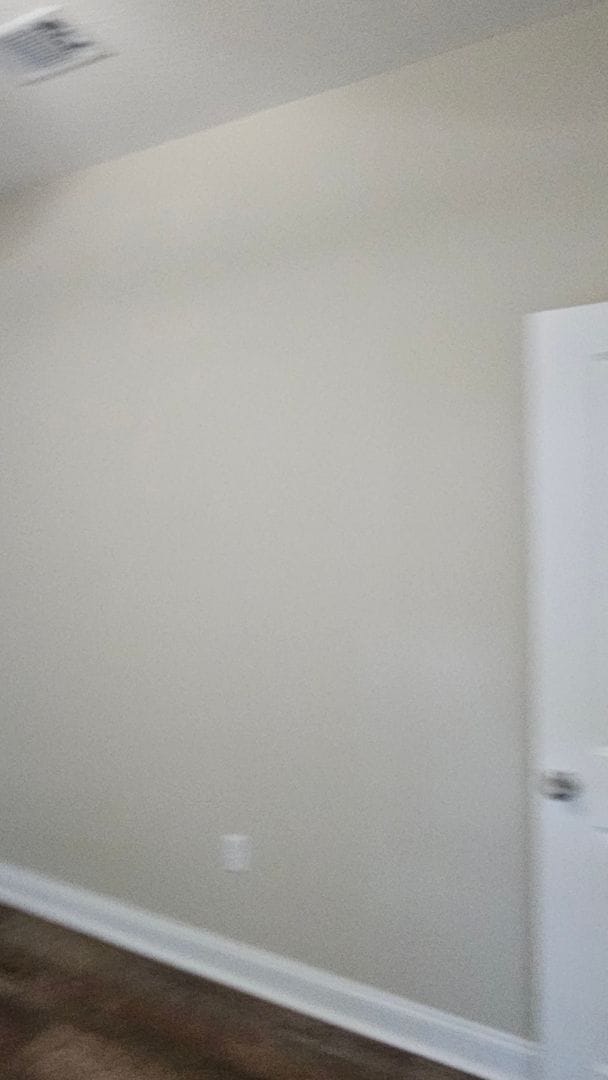 Building Photo - Knights Landing four bedroom home