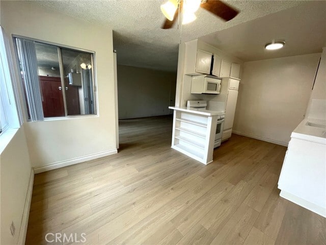 Building Photo - 5167 Yarmouth Ave