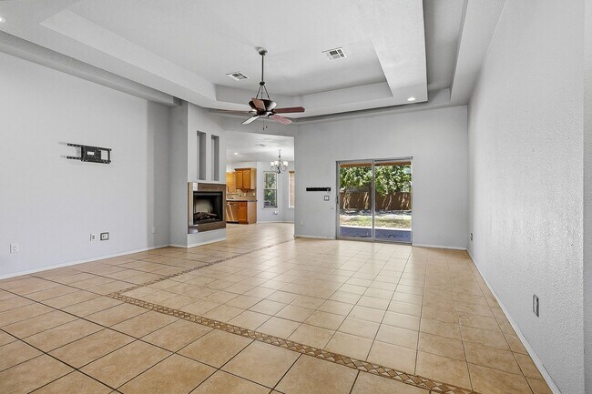 Building Photo - 351 Cielo Grande Ct