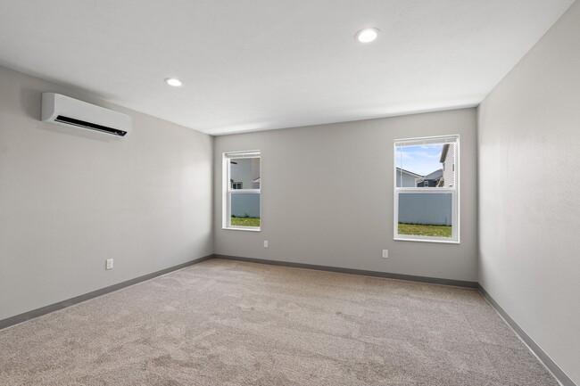 Building Photo - 1623 N Selkirk Rd