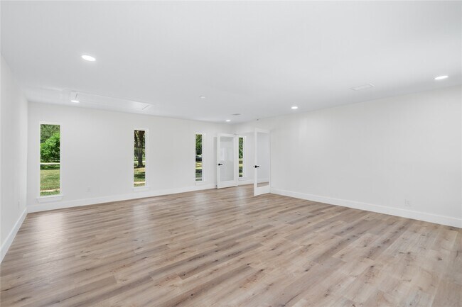 Building Photo - 12019 Beth Ln
