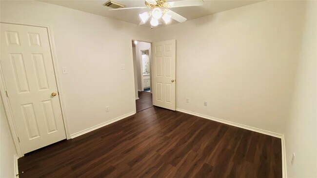 Building Photo - 15306 Bronze Leaf Ct