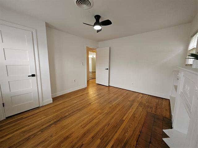 Building Photo - 541 S Mockingbird Ln