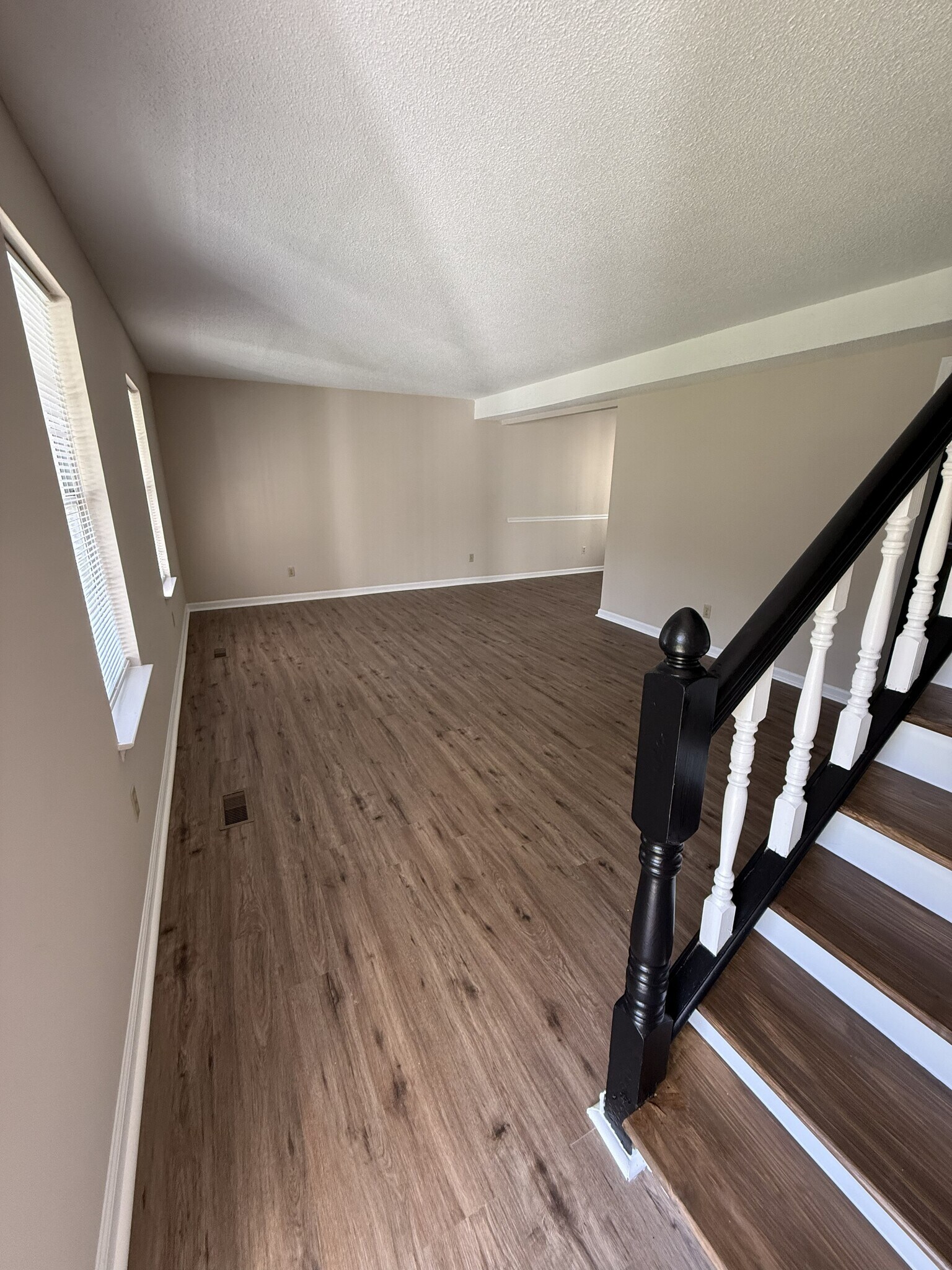 Building Photo - 8611 Leatherwood Trl