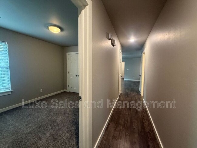 Building Photo - 1501 MacAlpine St