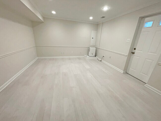 Building Photo - 2510 Heatherwood Ct
