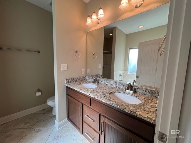 Building Photo - 7700 Kari Ln