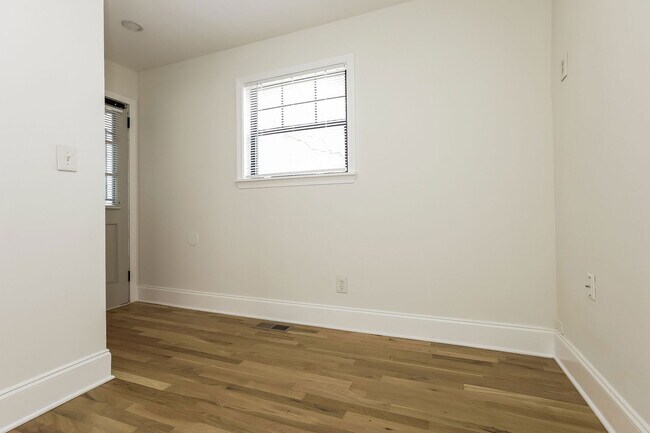 Building Photo - 755 St Charles Ave NE