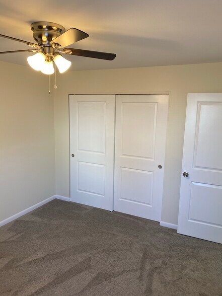 Building Photo - 7681 Brams Hill Dr