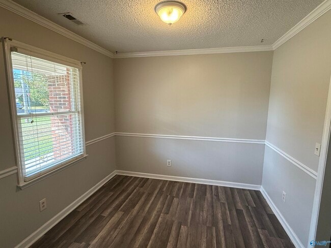 Building Photo - 118 Eva Ct