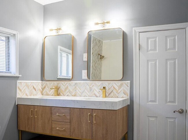 Building Photo - Charming 2-Bedroom Home Near Downtown Augusta