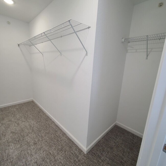 Building Photo - Townhomes Now Available in Strafford MO!