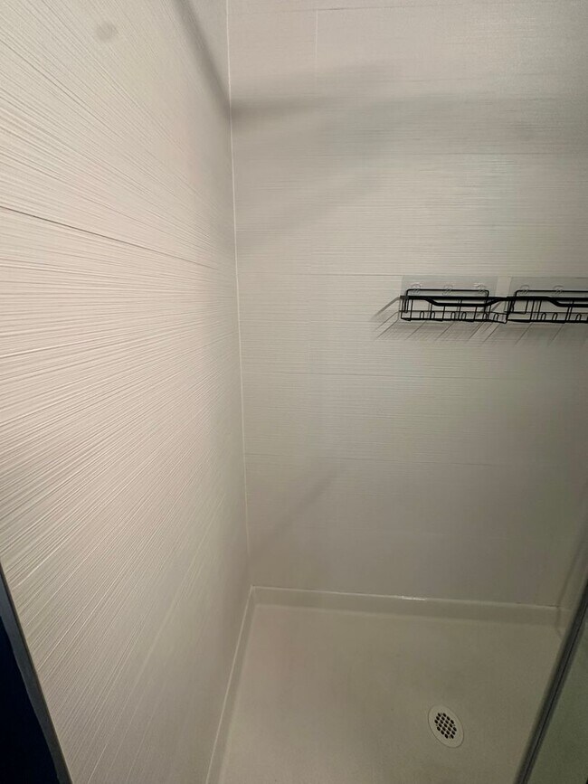 Building Photo - Modern 2 Bedroom, 2 Bathroom Penthouse with Parking in Historic LeDroit Park