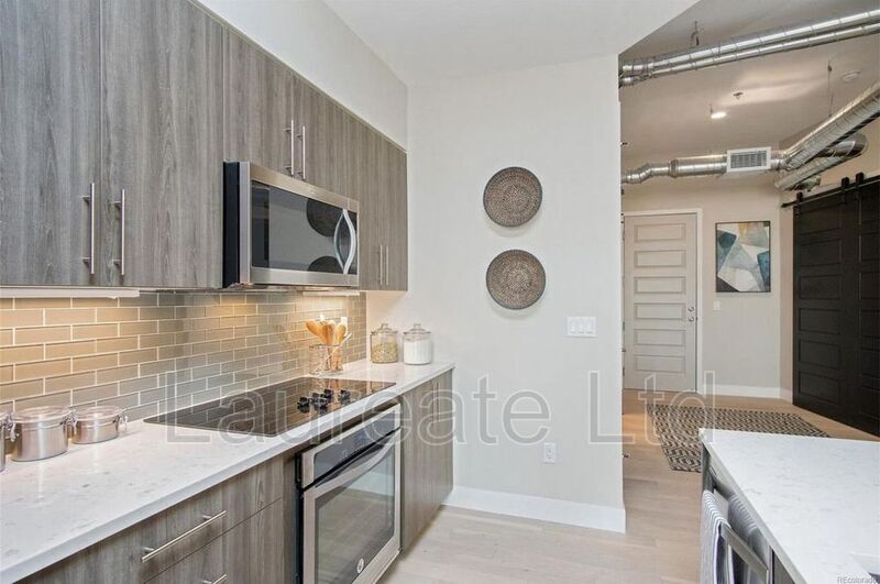 Building Photo - 3198 Blake St