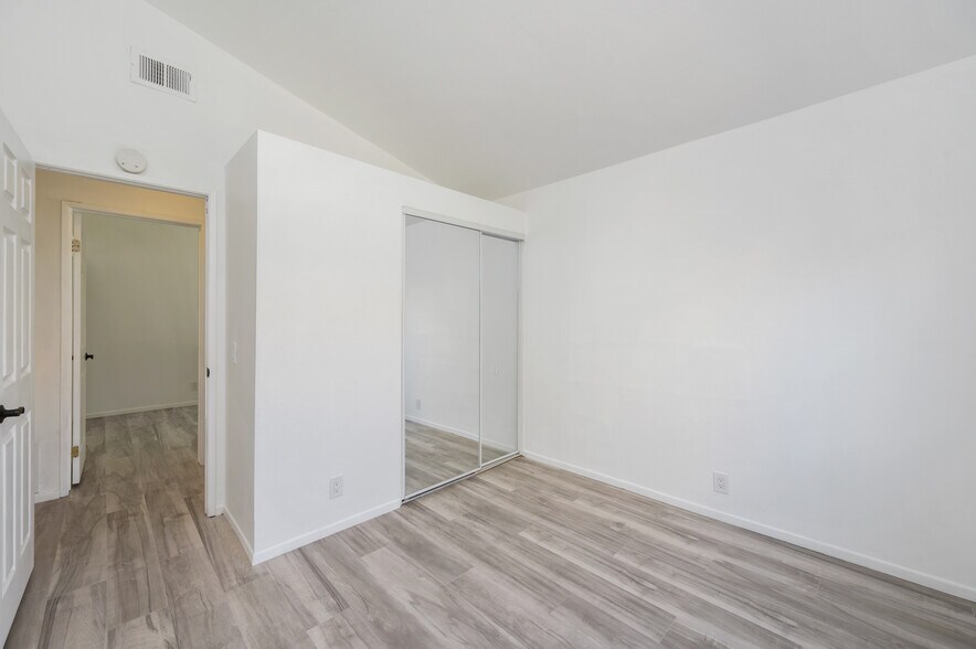 Building Photo - 511 Big Sky Ter