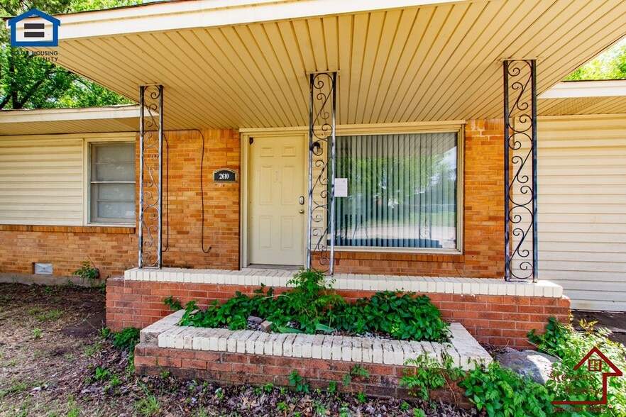 Building Photo - 2610 NW Lindy Ave