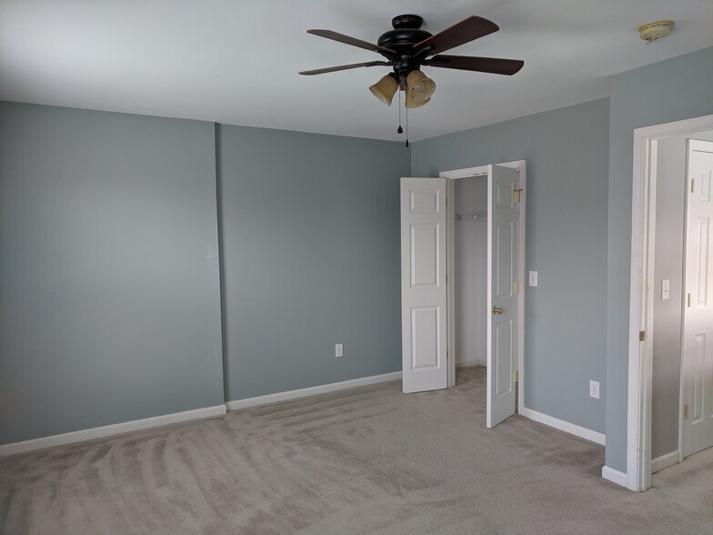 Master bedroom - 202 Alde St