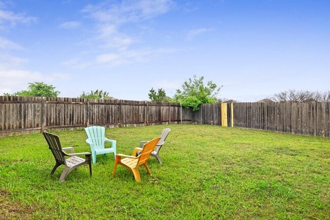 Building Photo - 7204 Outfitter Drive