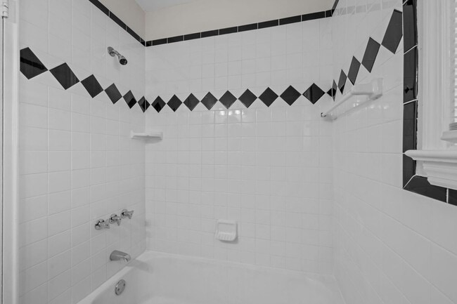 Building Photo - Three bedroom home for rent