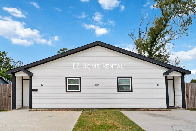 Building Photo - 8617 Clarington St