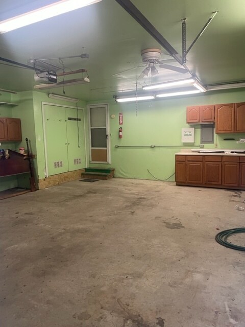 Building Photo - 7209 Main St