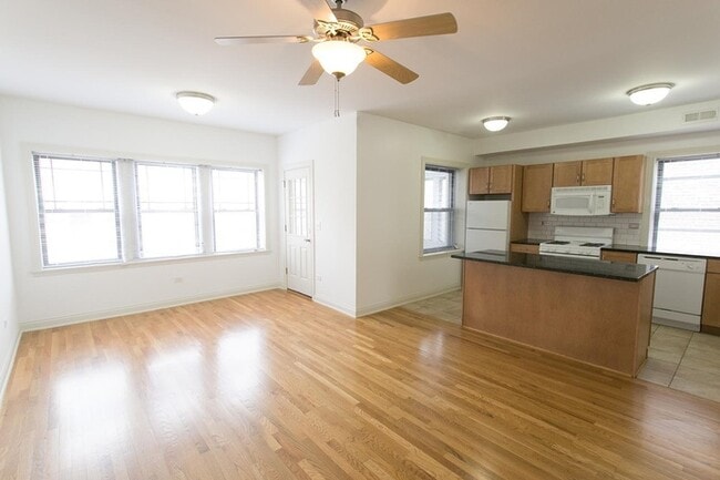 Floorplan - 5401-5405 S. Drexel Boulevard