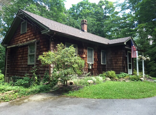 Primary Photo - 8326A Back Creek Rd