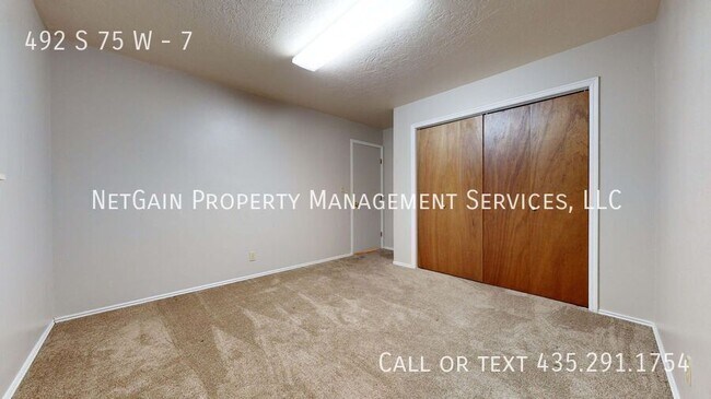 Building Photo - 492 S 75 W