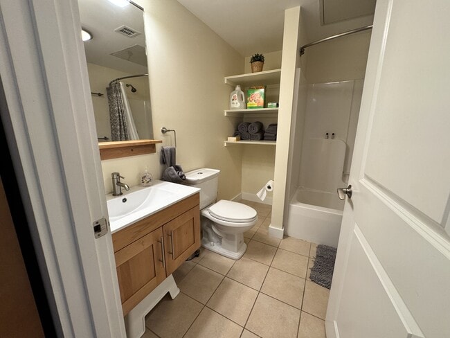 Building Photo - 277 Broadway