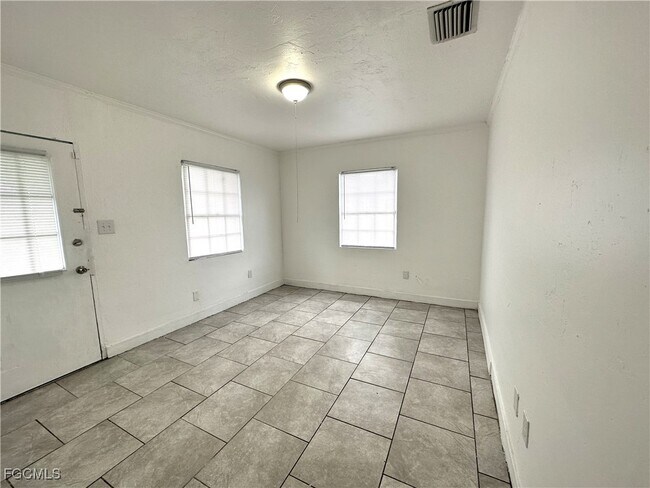 Building Photo - 3156 Market St