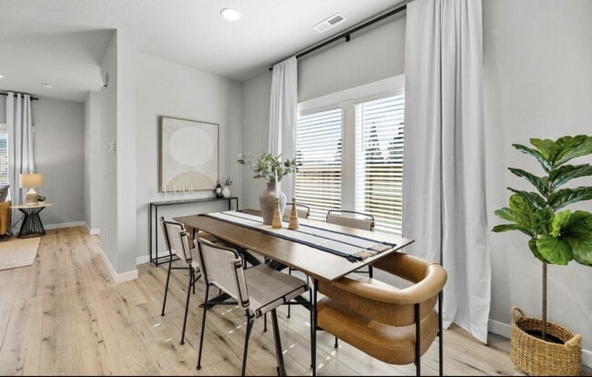 Building Photo - Brand New & Beautiful !  Holt Home-3 BR 2....