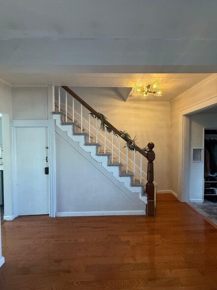 Building Photo - 365 3rd St