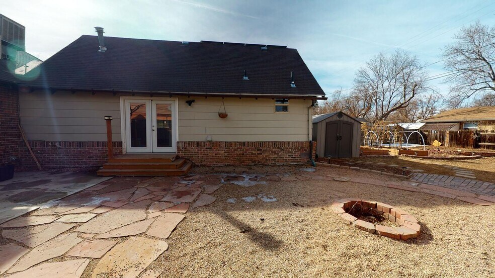 Building Photo - Bright South Park Hill basement apartment by William H McNichols Park