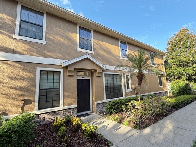 Building Photo - 5722 Kinglethill Dr
