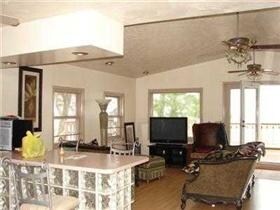  - Just Beachy Retreat