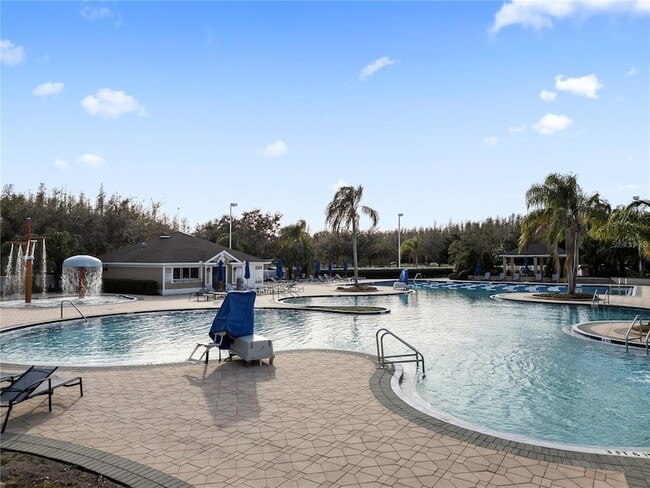 Building Photo - 18117 Paradise Point Dr