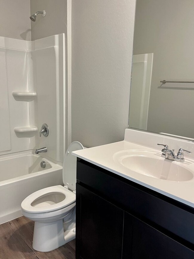 Building Photo - COMING SOON!! Home in Litchfield Park at Canyon Views! 5bd 3ba! Mountain Views!