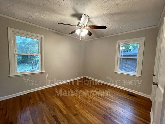 Building Photo - 430 Lynnhaven Dr SW