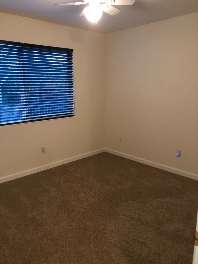 Building Photo - Lovely 3 bedroom House in G Section of Rohnert Park Available Soon!