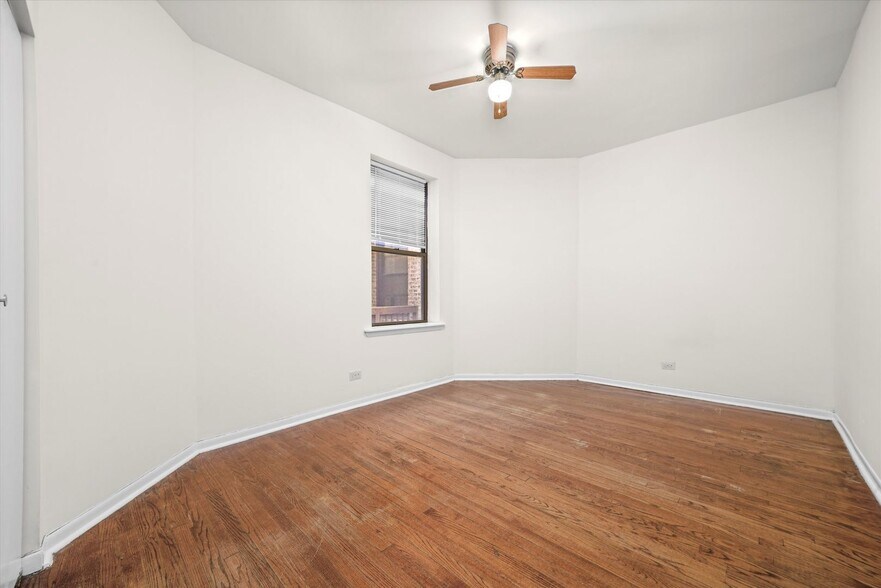 Building Photo - 2323 N Kedzie Blvd