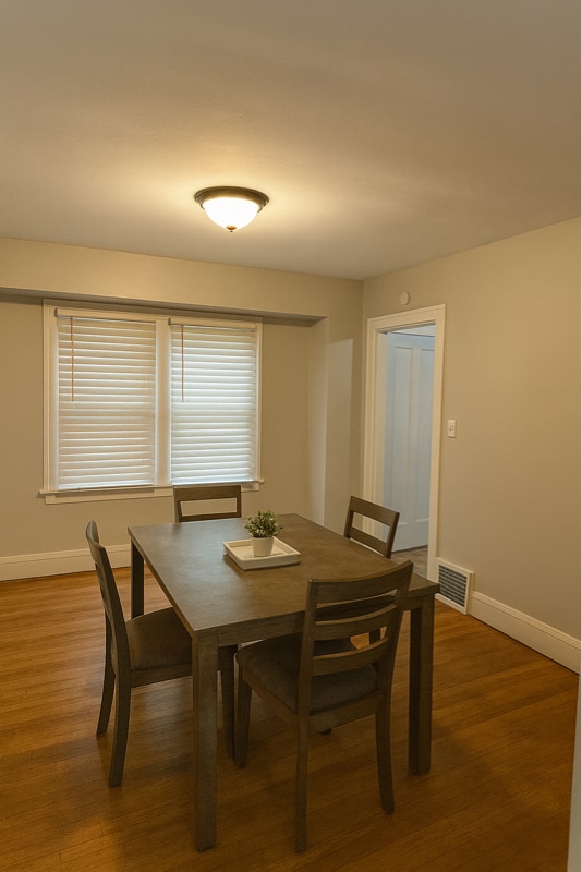 Building Photo - 920 Yellowstone Rd